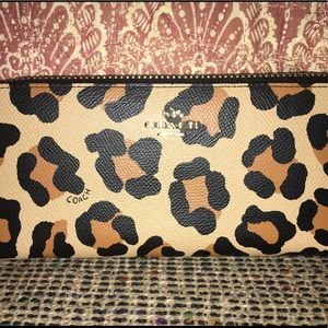 Coach leopard wallet
